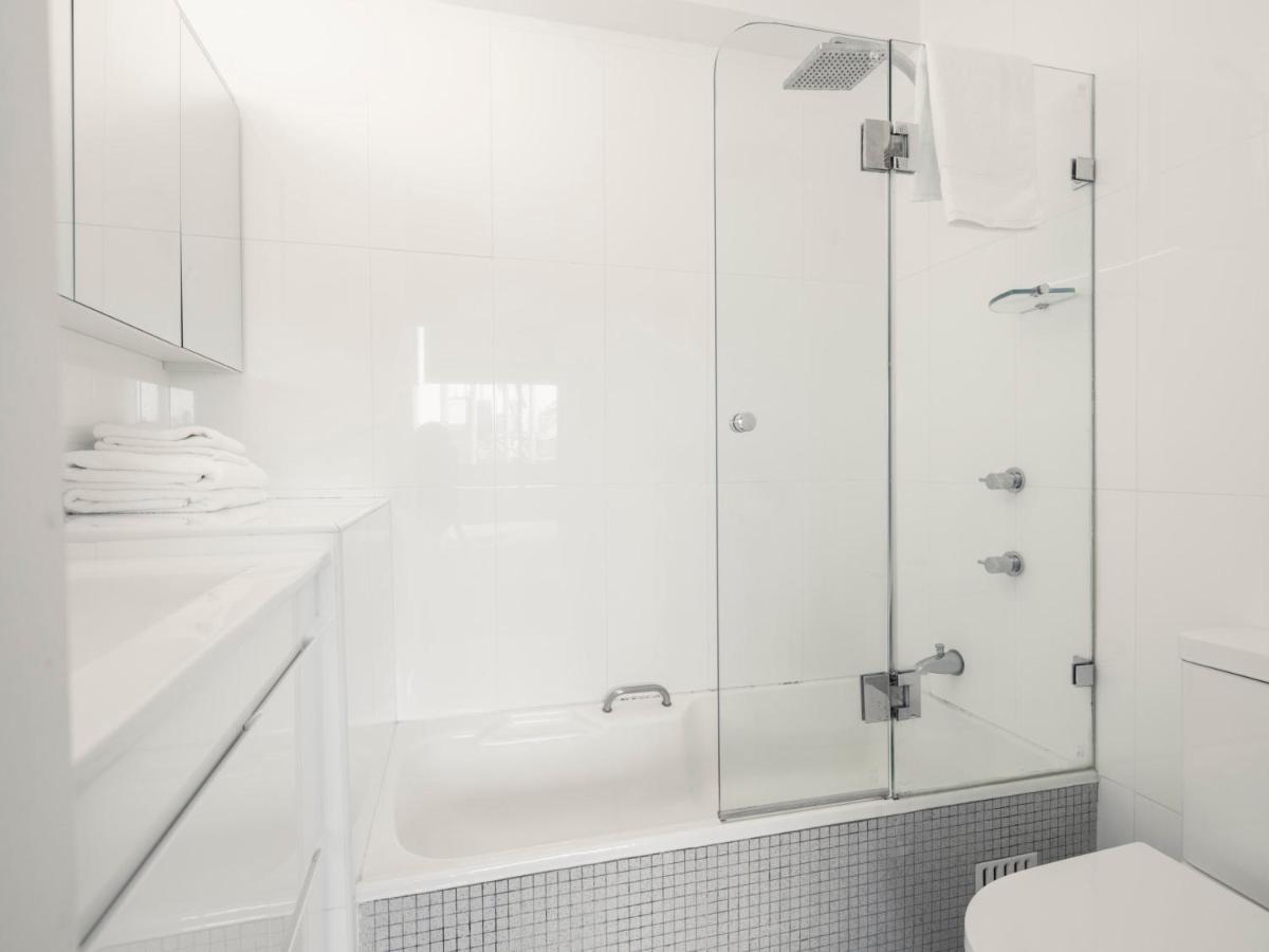 1Br Studio Near The Beach With Rooftop Pool 시드니 외부 사진